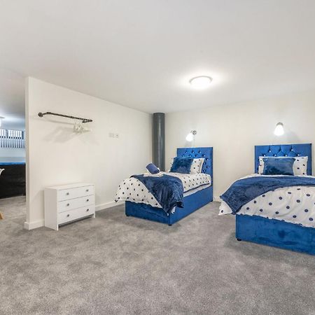 Апартаменты Basement Bliss Hideaway Брадфорд Экстерьер фото