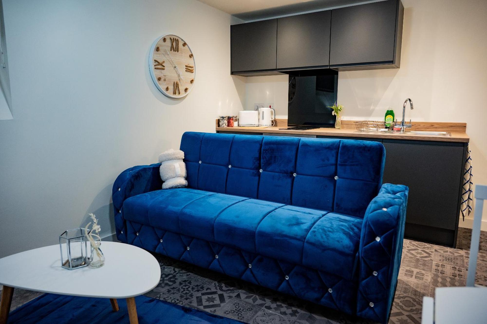Апартаменты Basement Bliss Hideaway Брадфорд Экстерьер фото